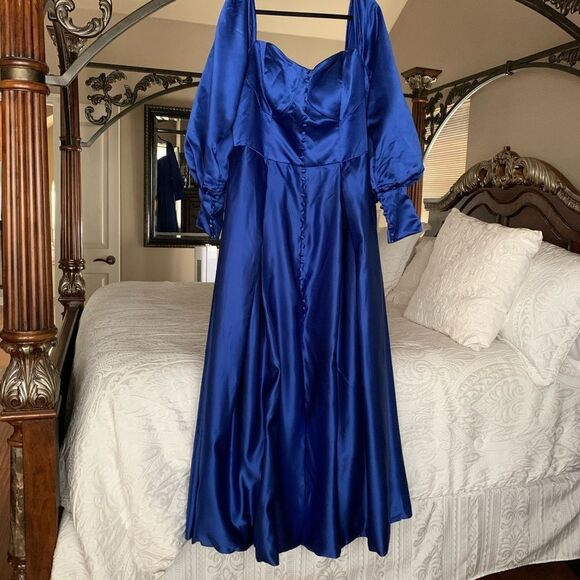 Blue Strapless Prom Dress Size XXL - Picture 2 of 14